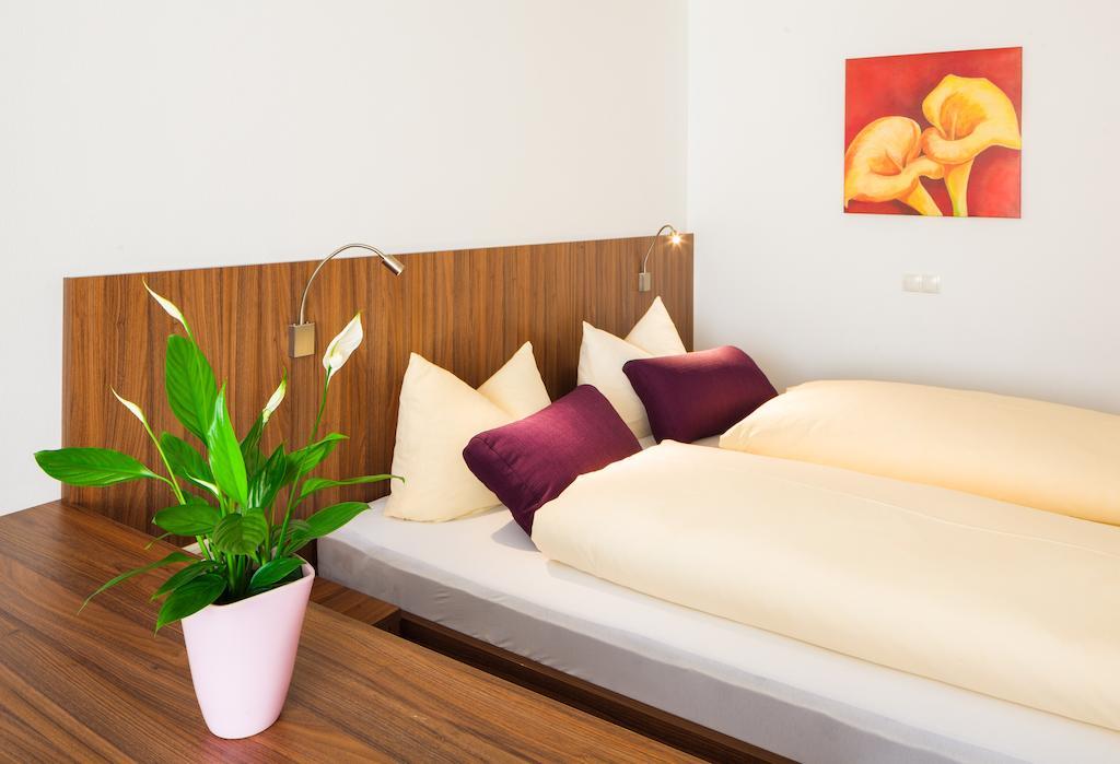 Hotel Krone Oberperfuss Kültér fotó