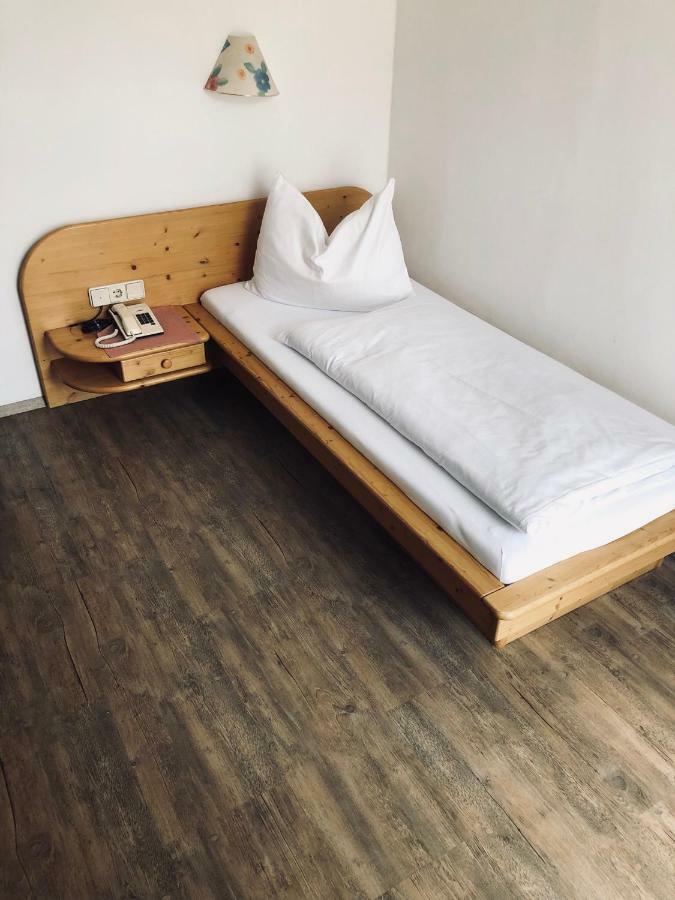 Hotel Krone Oberperfuss Kültér fotó